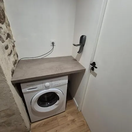 Le Pont Vue Sur Riviere Proche Puy Du Fou