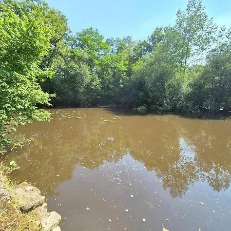 Le Pont Vue Sur Riviere Proche Puy Du Fou Vendégház Mortagne-sur-Sèvre